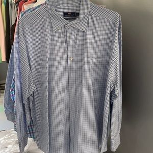 Vineyard vines dress shirt